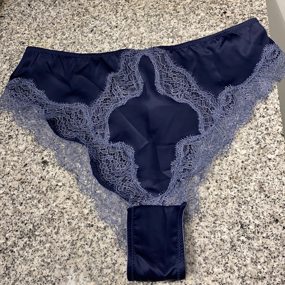 Victoria secret dream angels brazilian slip size m